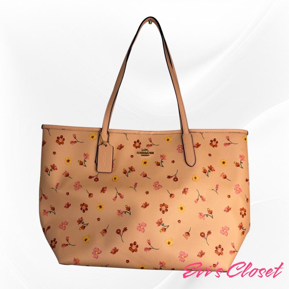 Coach City Tote Printed Coated CanvasWith Smooth Leather Handles And Trim